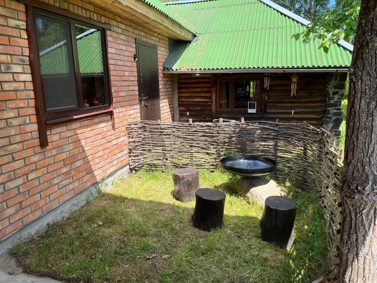Zelenyi Rai Apartment Sviteaz Cameră foto