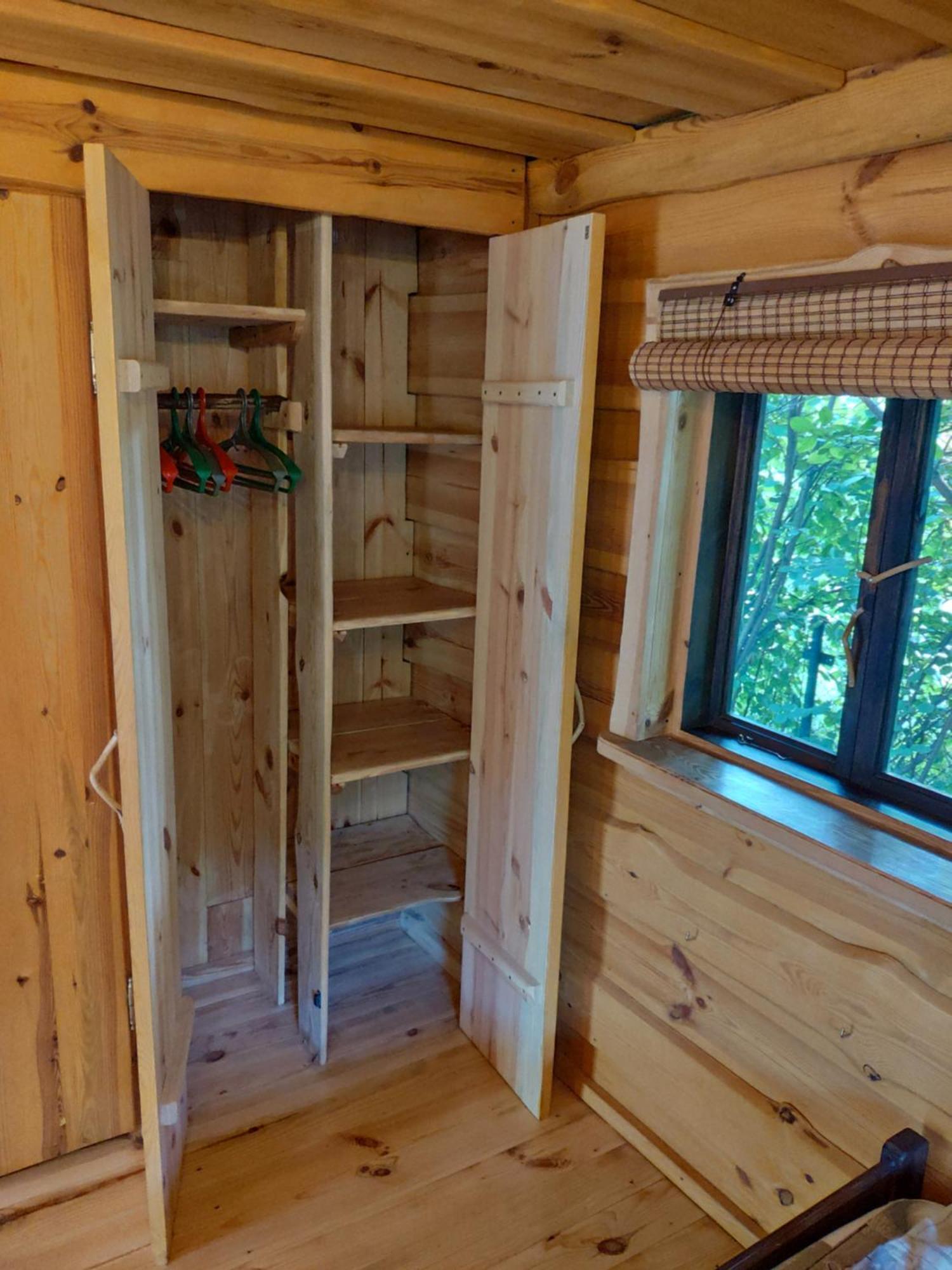 Zelenyi Rai Apartment Sviteaz Cameră foto